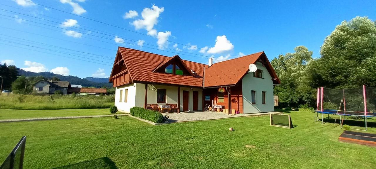 Ubytovanie U Huberta Bešeňová Екстериор снимка